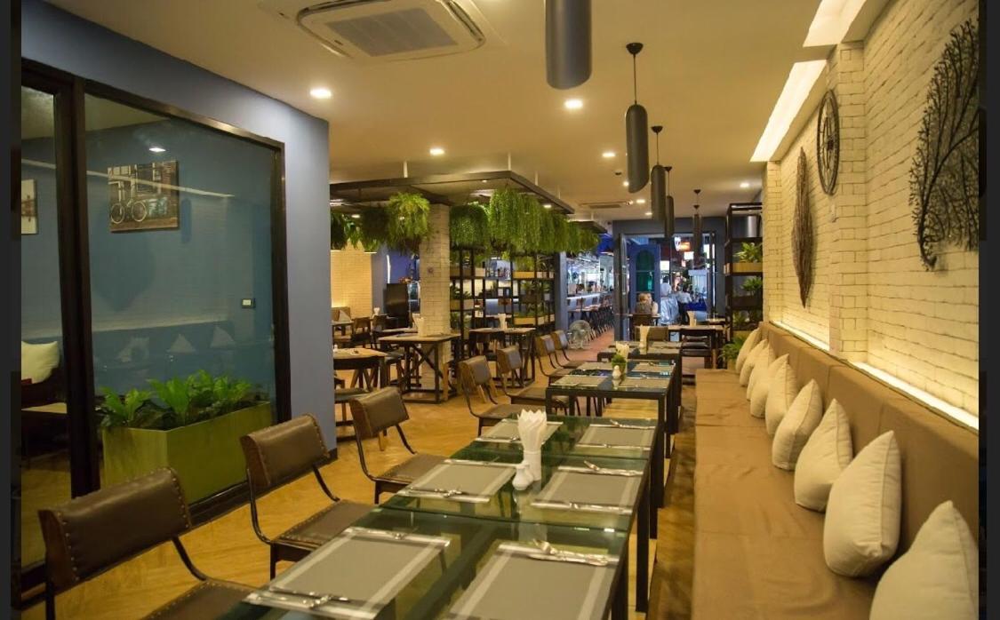 Neptuna Hotel パトン エクステリア 写真