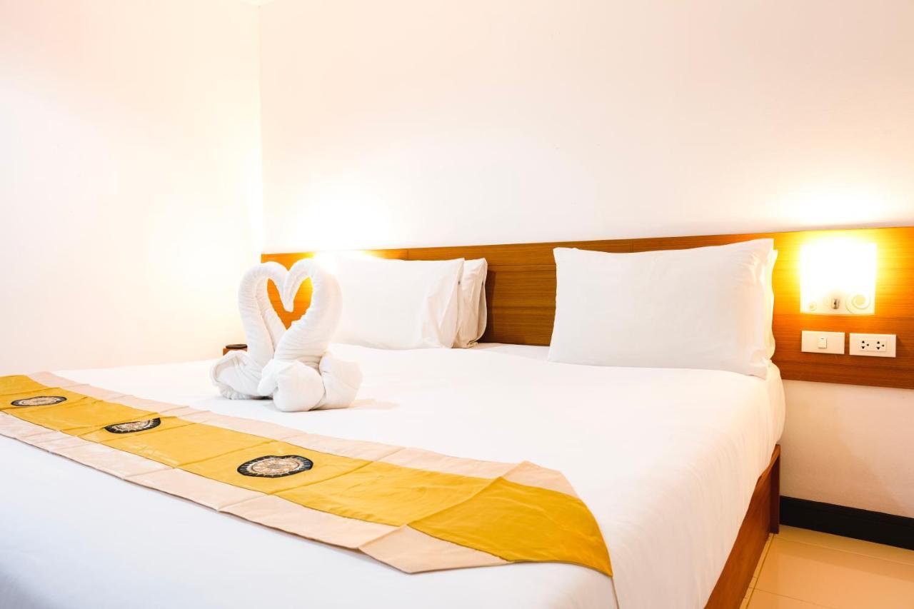 Neptuna Hotel パトン エクステリア 写真